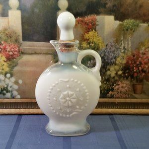 Vintage 1957 Jim Beam White Opalescent Milk Glass Liquor Bottle Decanter